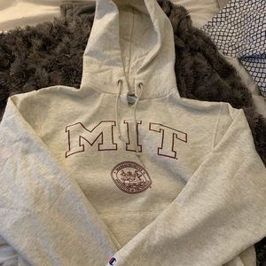 MIT champion sweatshirt
